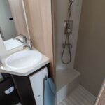 Autocaravana McLouis Glamys 222 - Baño