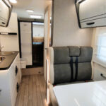 Autocaravana McLouis Glamys 320 - Cocina