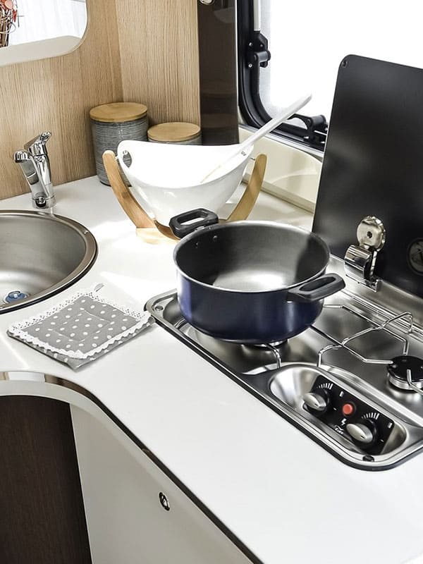 autocaravana-glamys222-carrusel3.jpg